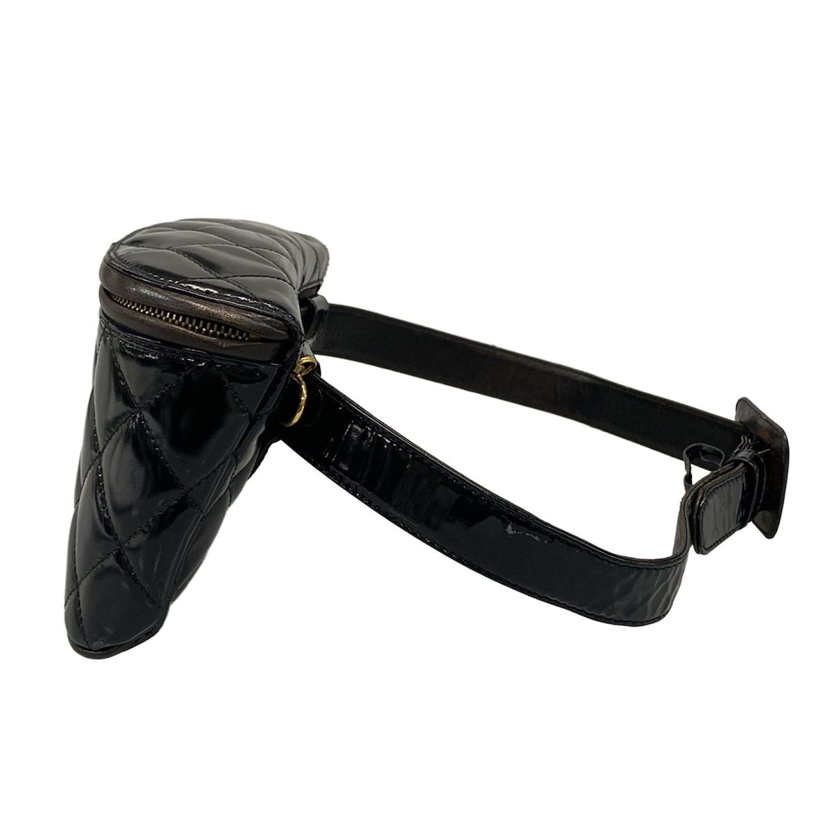 CHANEL(シャネル) ウエストポーチ マトラッセ 黒 ゴールド金具/ベルト