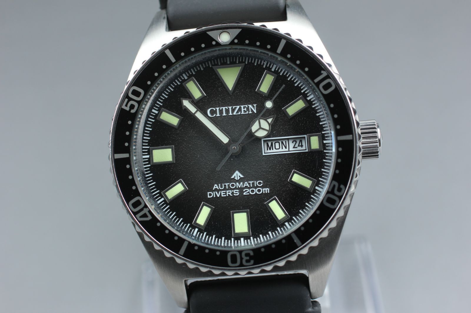 CITIZEN 自動巻き ダイバーズ 8204 A5K1201 ブラック 41mm メンズ腕時計 稼働品
