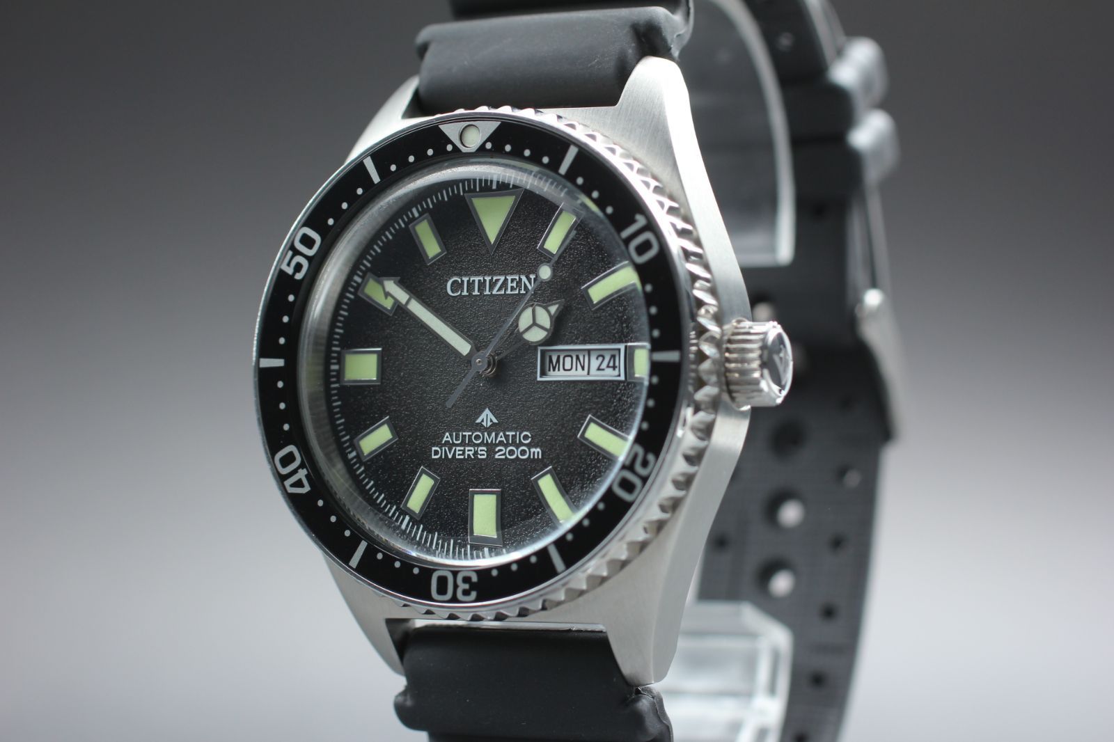 A5K1201 ブラック