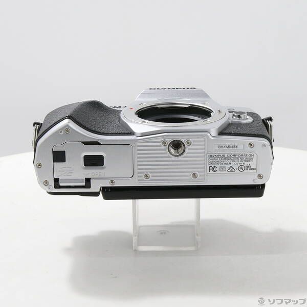 ソフマップ 〔中古品〕 OM-D E-M10 Mark III ボディ シルバー【344