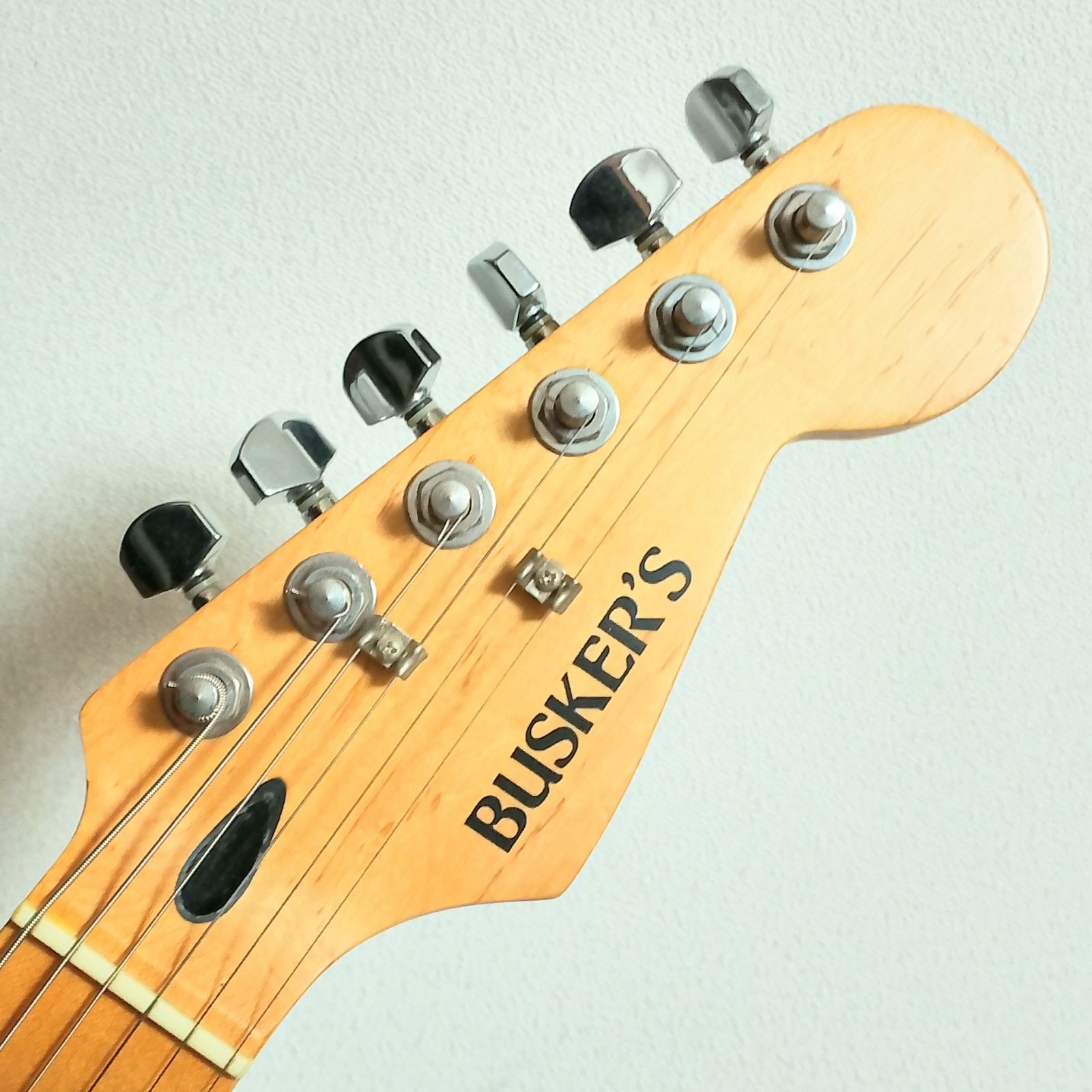 BUSKER'S ストラトキャスタータイプ エレキギター ソニックブルー