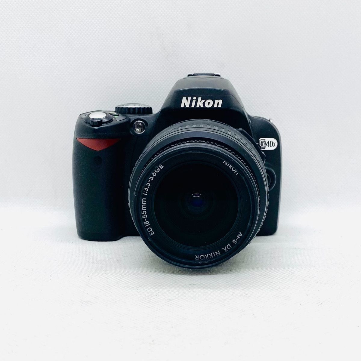 ニコン NIKON D40X + NIKON DX AF-S NIKKOR 18-55mm 1:3.5-5.6GII ED