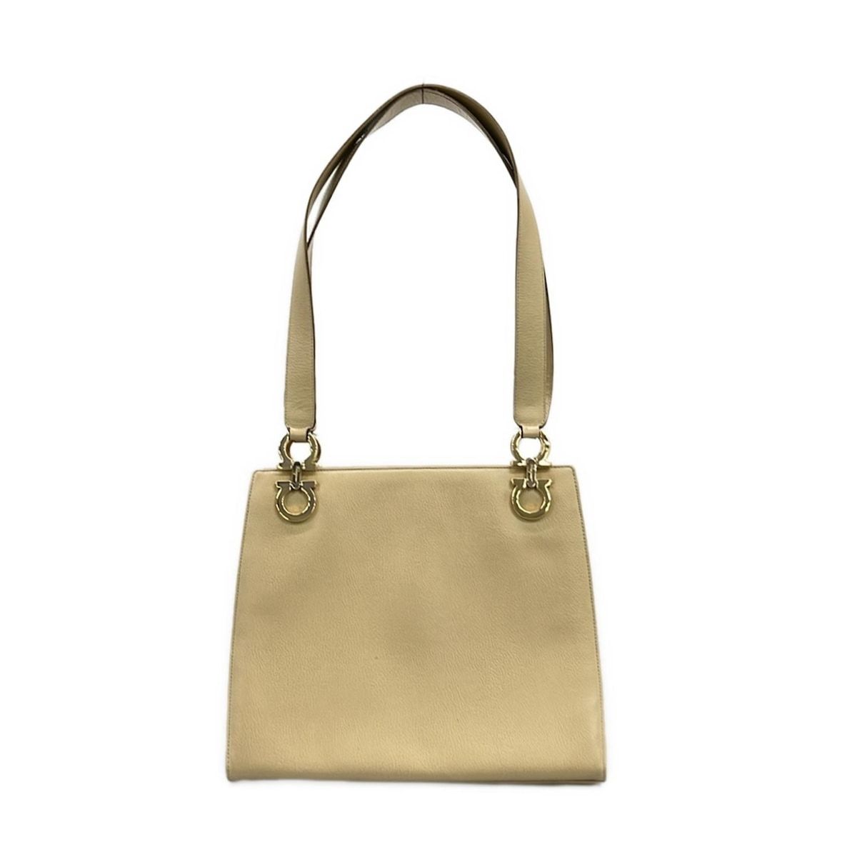 トップ FERRAGAMO/SalvatoreFerragamo(サルバトーレフェラガモ トップ FERRAGAMO/SalvatoreFerragamo(サルバトーレフェラガモ