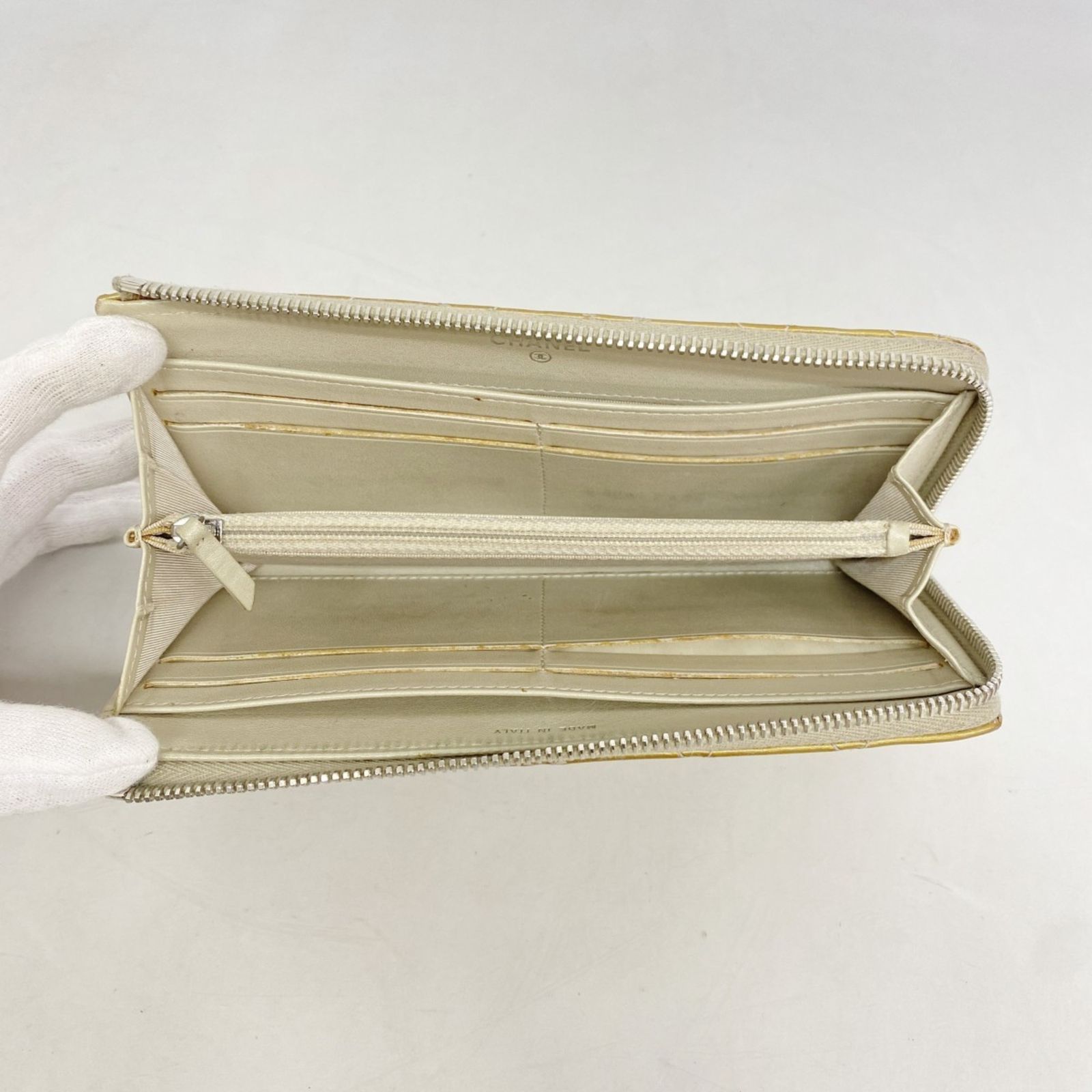 シャネル(Chanel) シャネル 長財布 マトラッセ パテントレザー