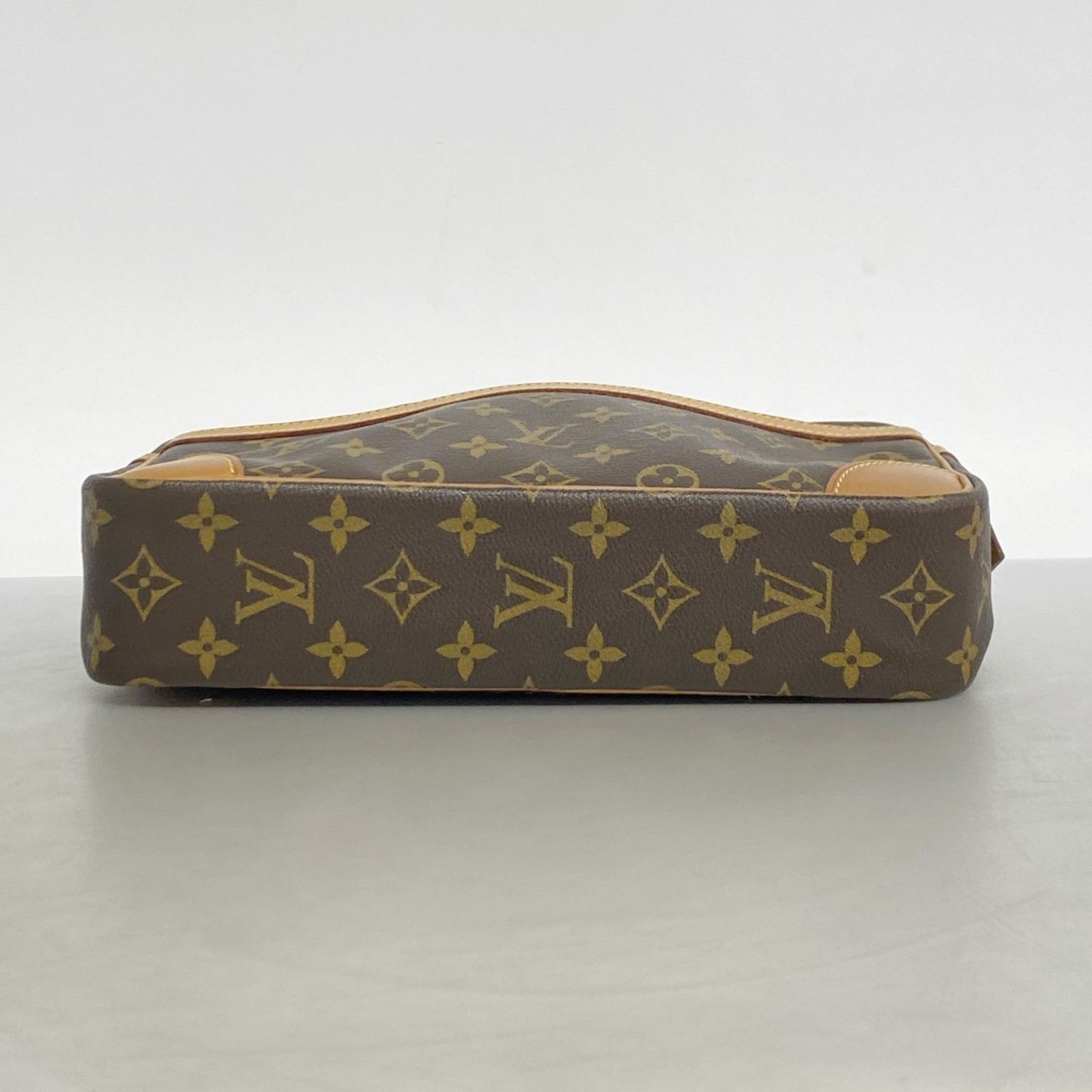 ルイ・ヴィトン(Louis Vuitton) ルイ・ヴィトン クラッチバッグ