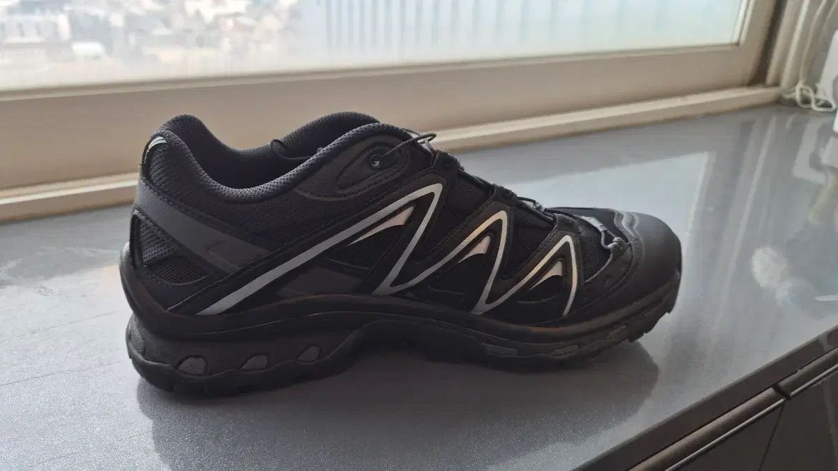  SALOMON サロモン XT-QUEST ブラック 270 mm 登山靴 トレッキングシューズ アウトドアシューズ