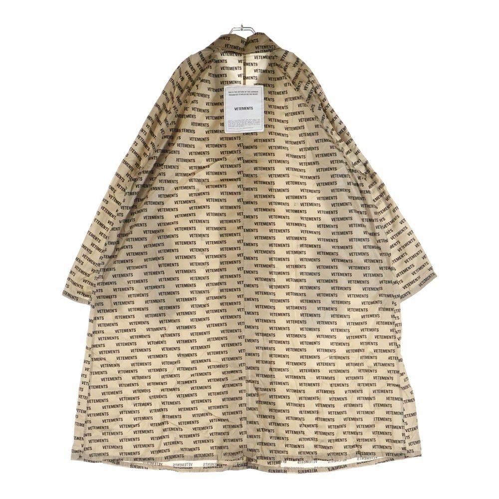 VETEMENTS レインコート ベージュ VETEMENTS (ヴェトモン) 18AW MONOGRAM RAINCOAT ロゴ総柄 ナイロン