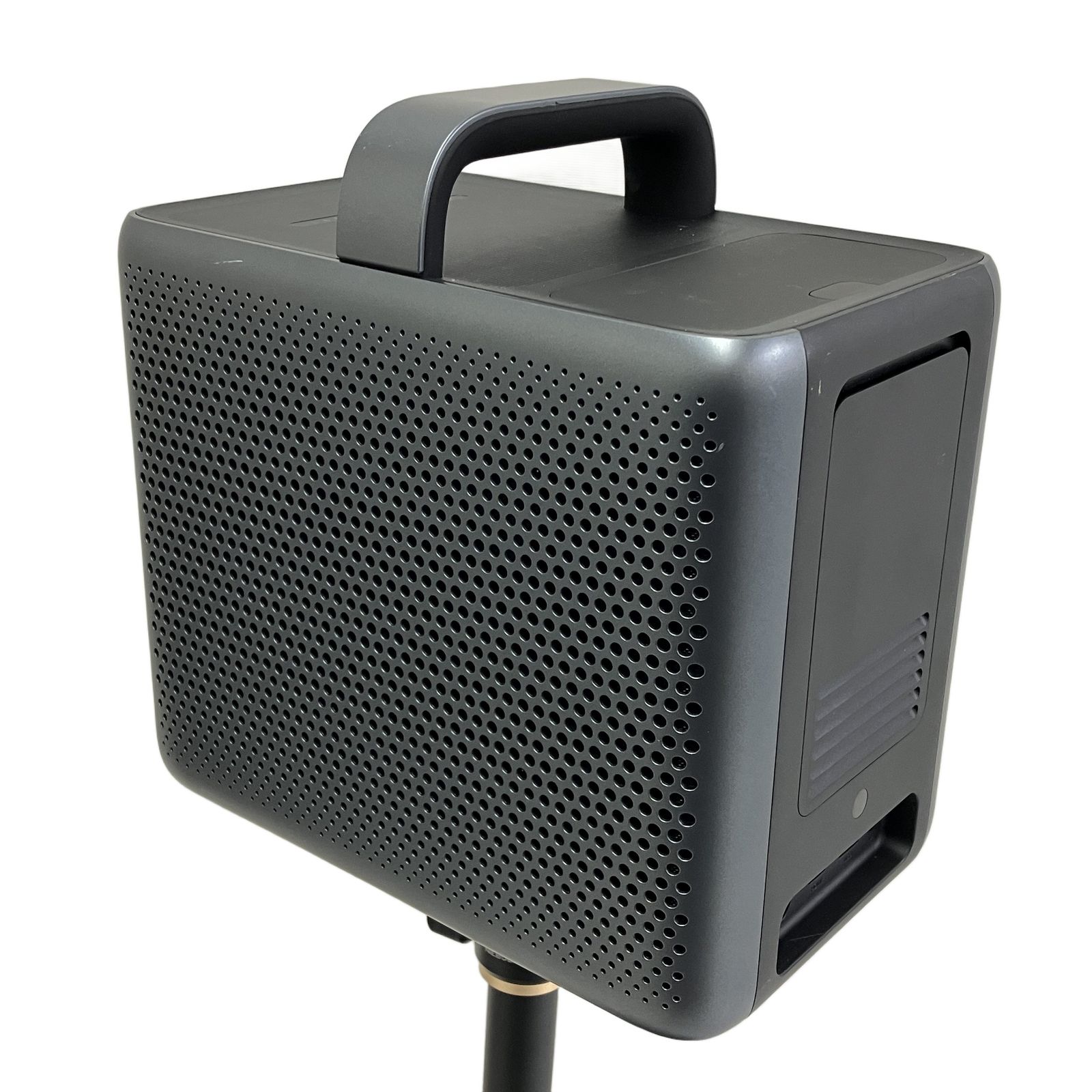 Anker NEBULA Cosmos Laser 4K D2350 レーザー プロジェクター