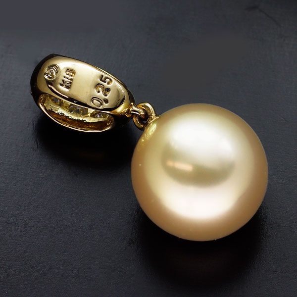 田崎真珠 K18YG ゴールデン真珠 ダイヤモンド ペンダントトップ 径約