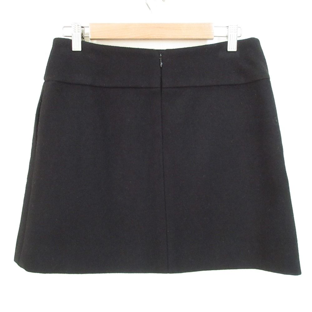 良品 CHANEL シャネル ロゴプレート ミニスカート 38サイズ ブラック