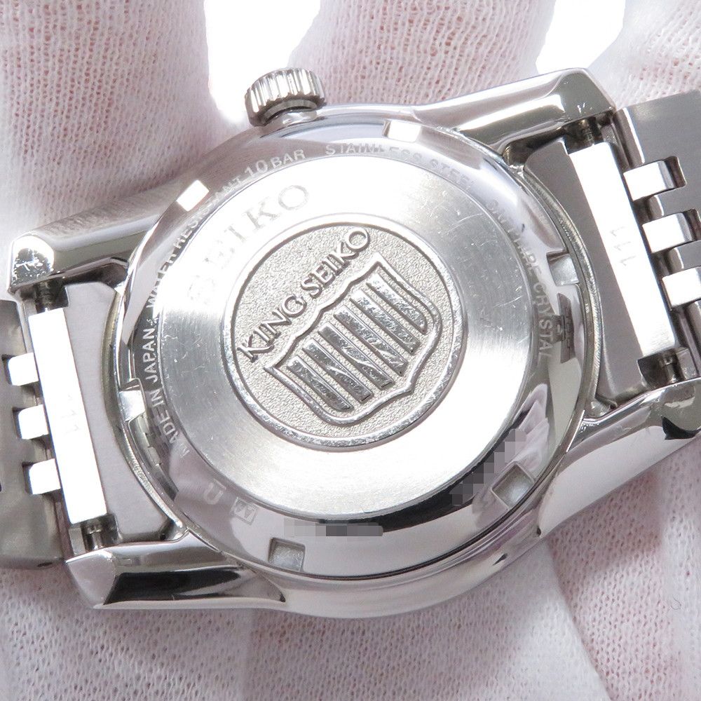 シルバー文字盤