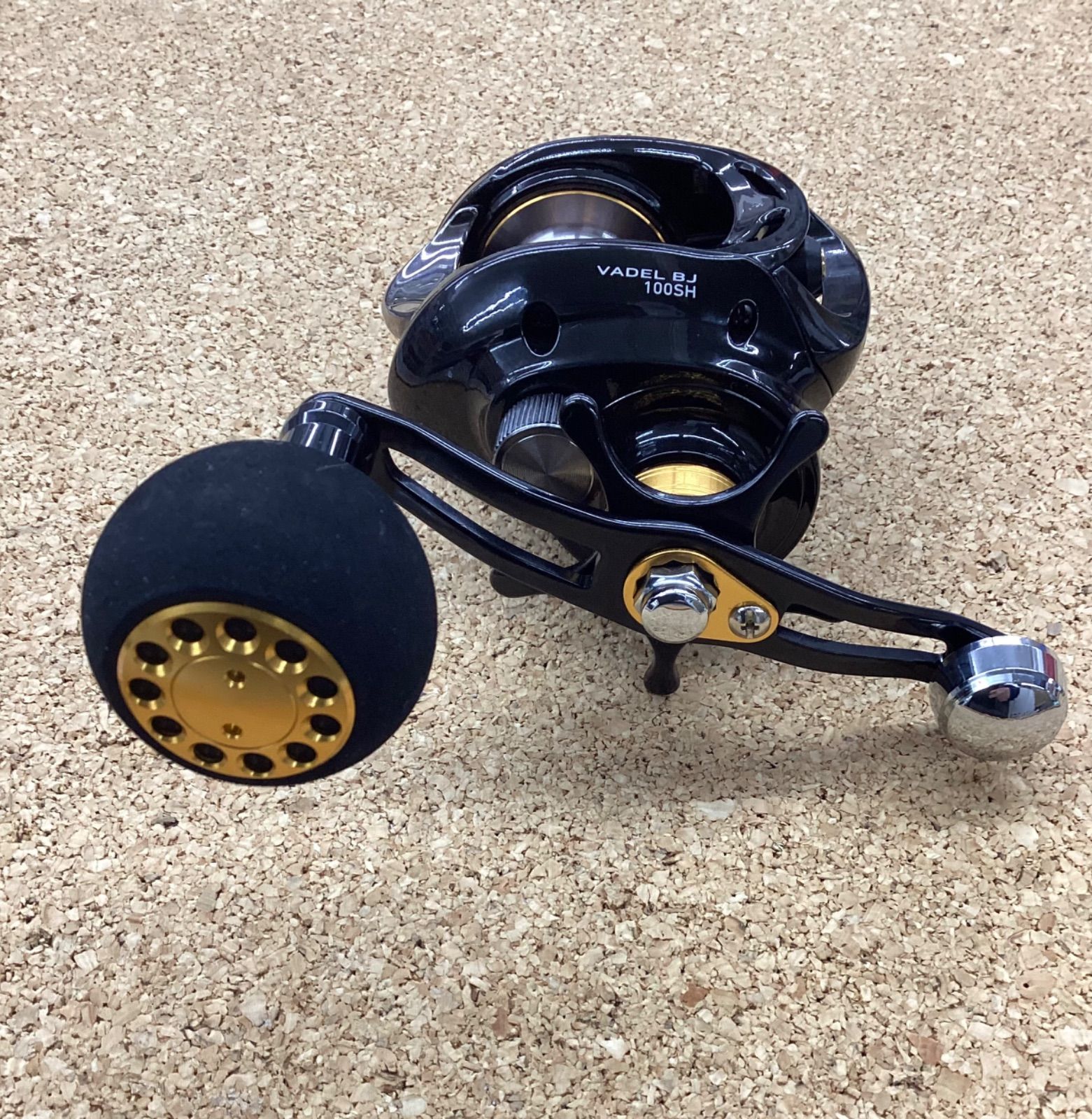 ダイワ 16ヴァデルBJ 100SH 右ハンドル (新品) - メルカリ