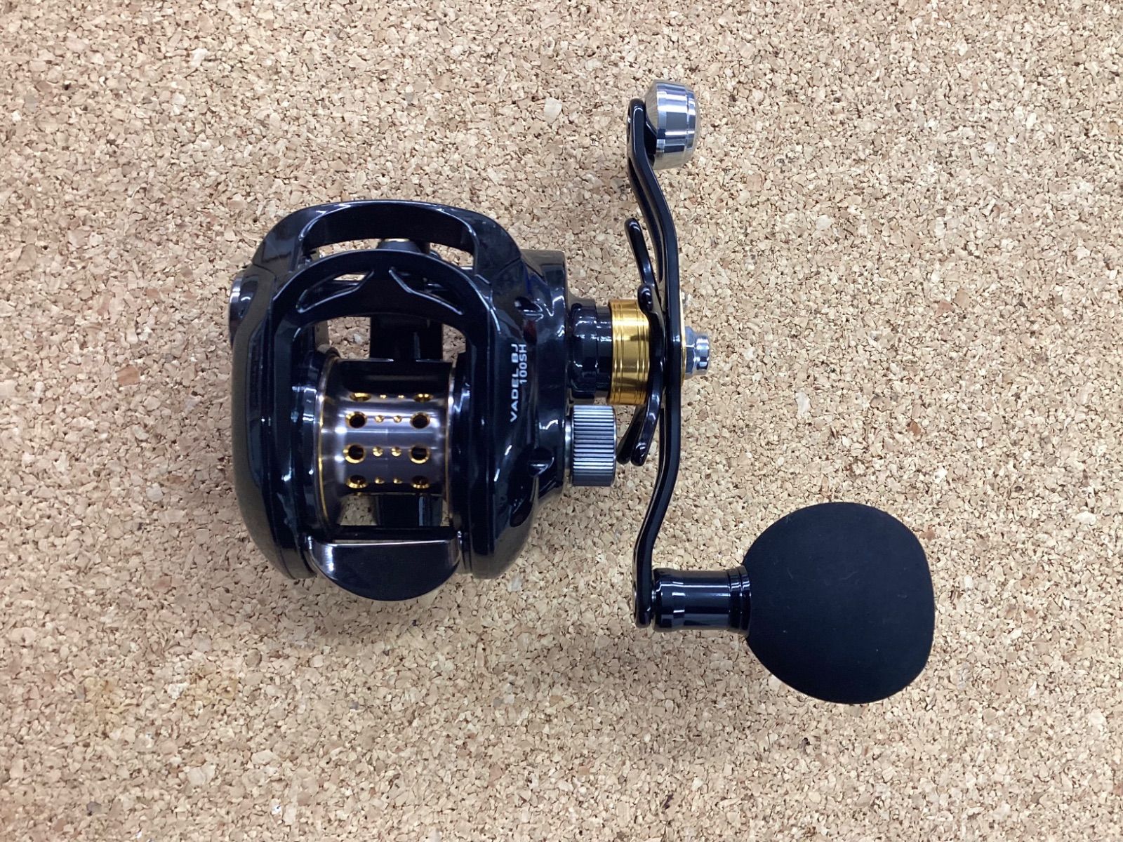 ダイワ 16ヴァデルBJ 100SH 右ハンドル (新品) - メルカリ