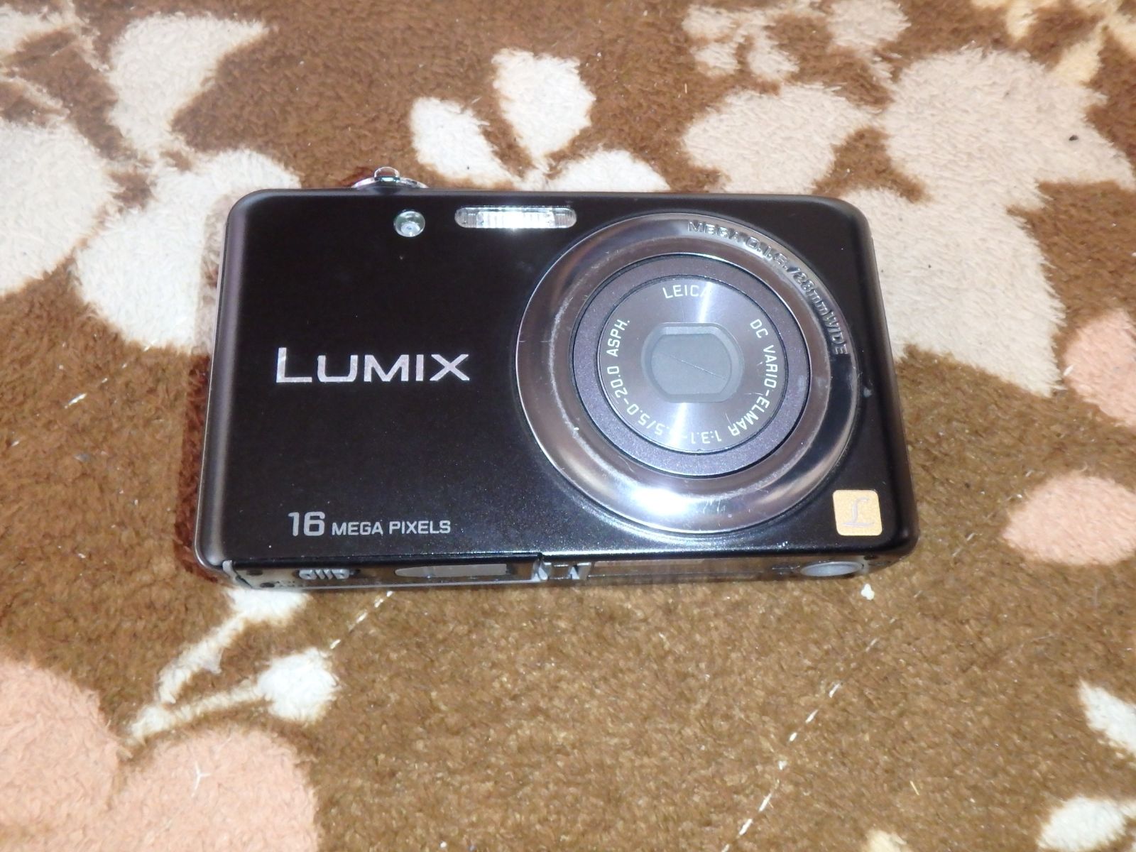 動作品 PANASONIC DMC-FH7 LUMIX デジタルカメラ 難あり - メルカリ