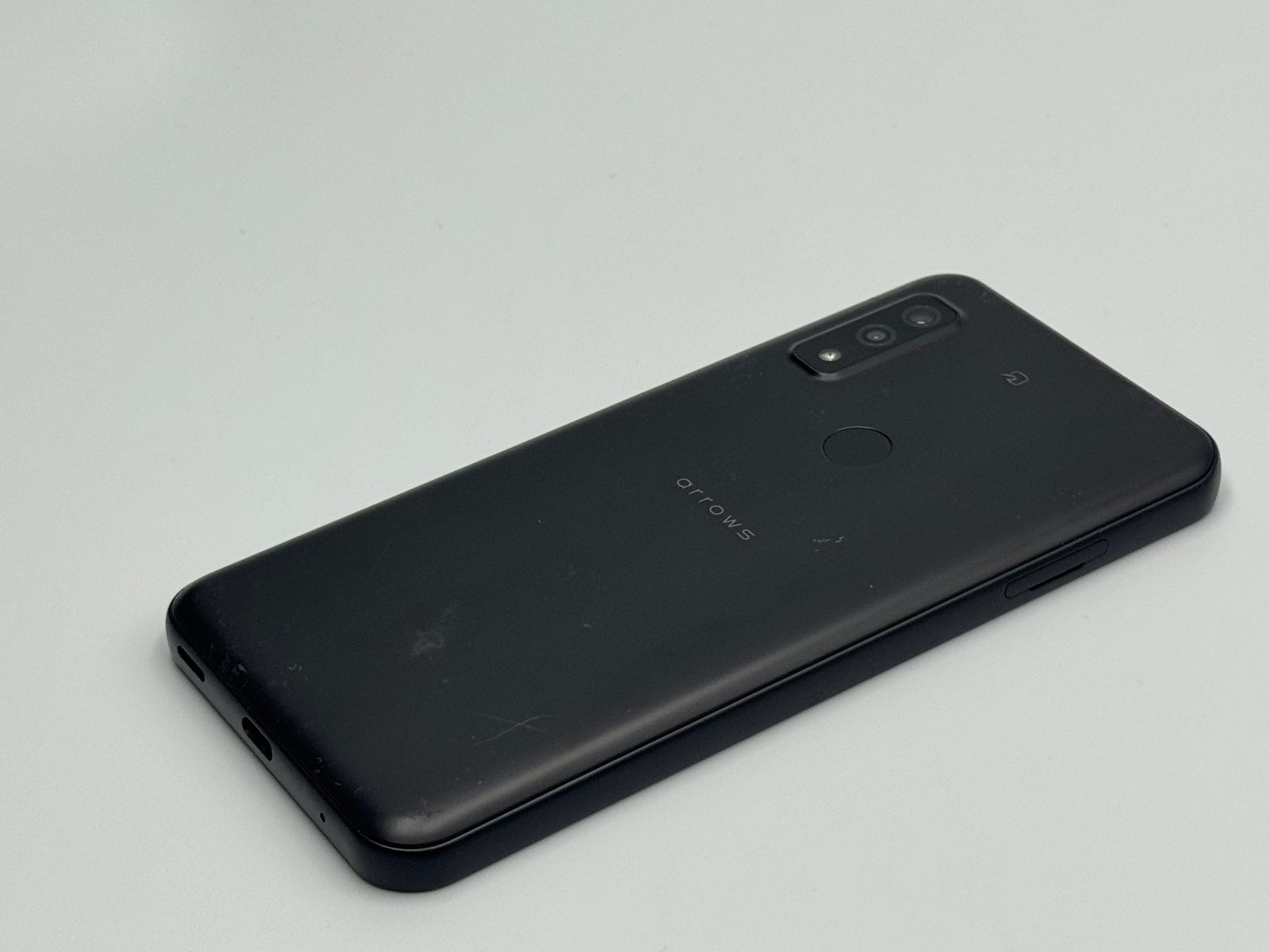 スマートフォン・携帯電話 SIMフリー arrows We FCG01 ブラック AU