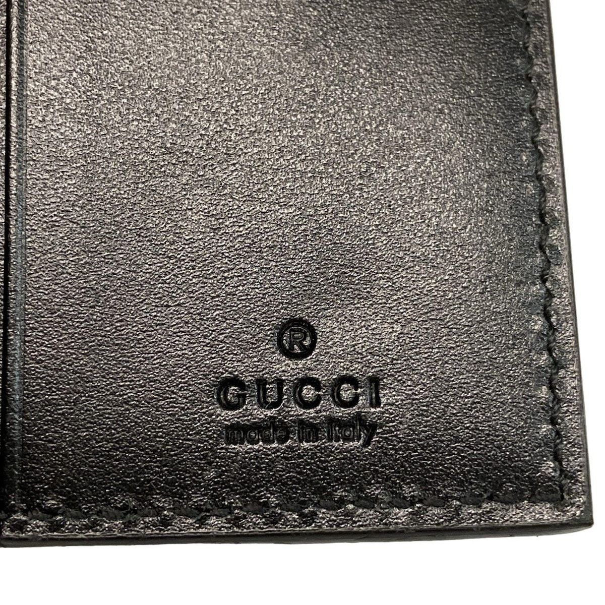 GUCCI(グッチ) キーケース GGエンボス 625565 黒 6連フック/キーリング