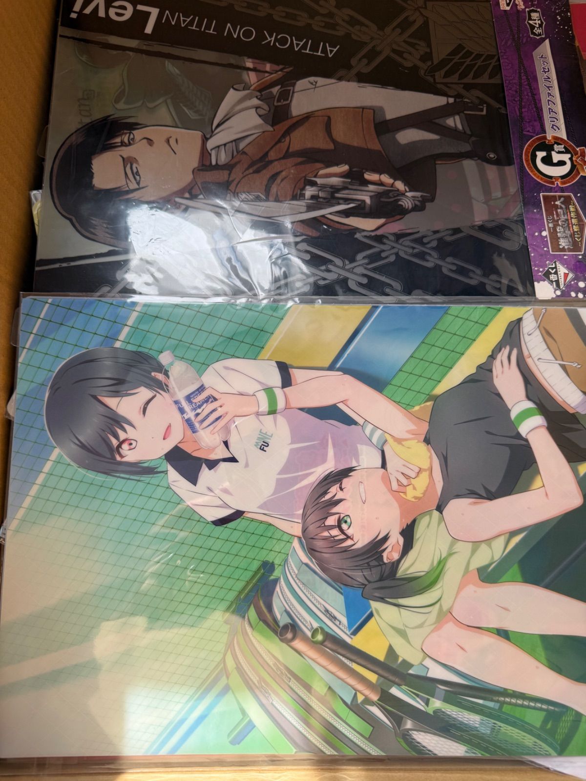 大特価！ アニメグッズ等 缶バッジ キーホルダー クリアファイル