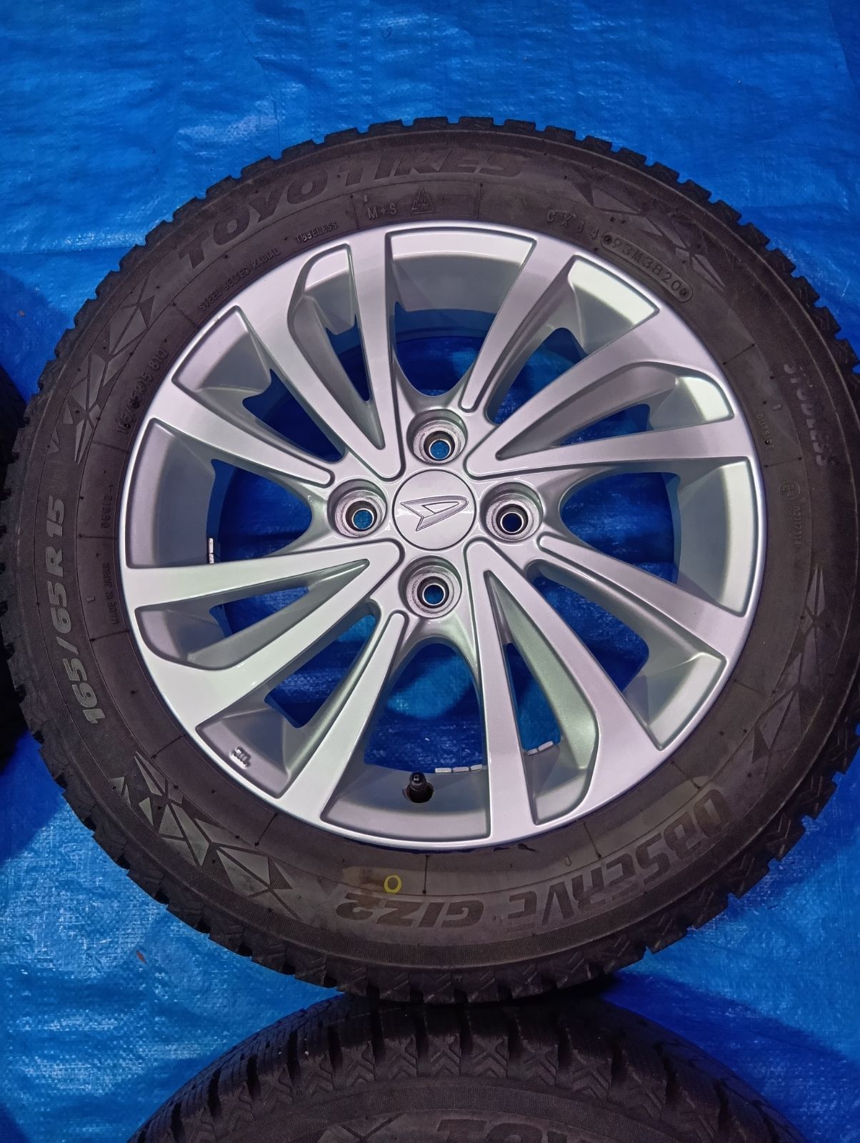 ダイハツ タフト スタッドレス 純正アルミホイール 2020年 TOYO GIZ2