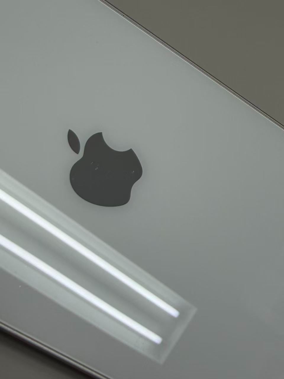 極美品 電池86% SIMフリー iPhone13 128GB スターライト - メルカリ