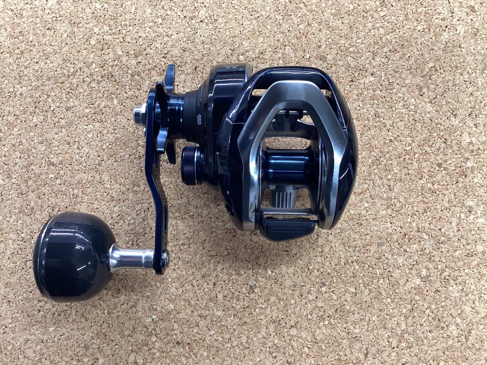 シマノ [新品] 17グラップラー301HG 左ハンドル - メルカリ