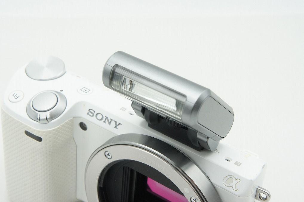 美品 SONY ソニー NEX-5R ボディ ミラーレス一眼カメラ ホワイト