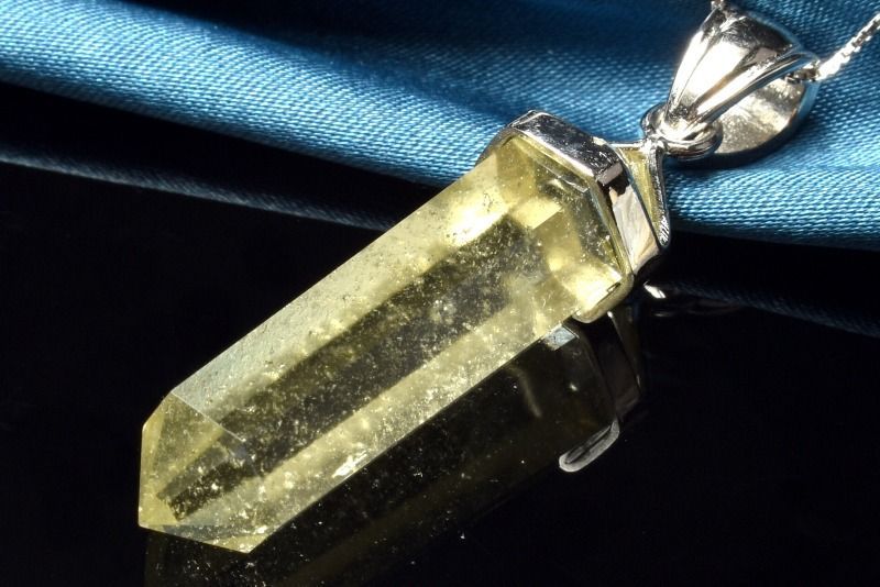 1点物】シルバー925◇AAA透明レモンカラー リビアングラス 32x9mm