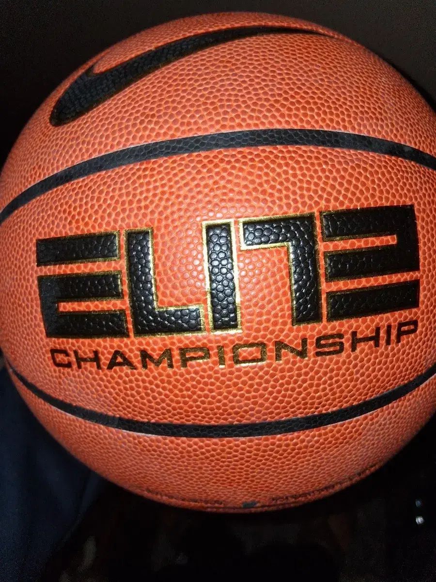 ナイキ エリート チャンピオンシップ 2 0 バスケットボール - メルカリ