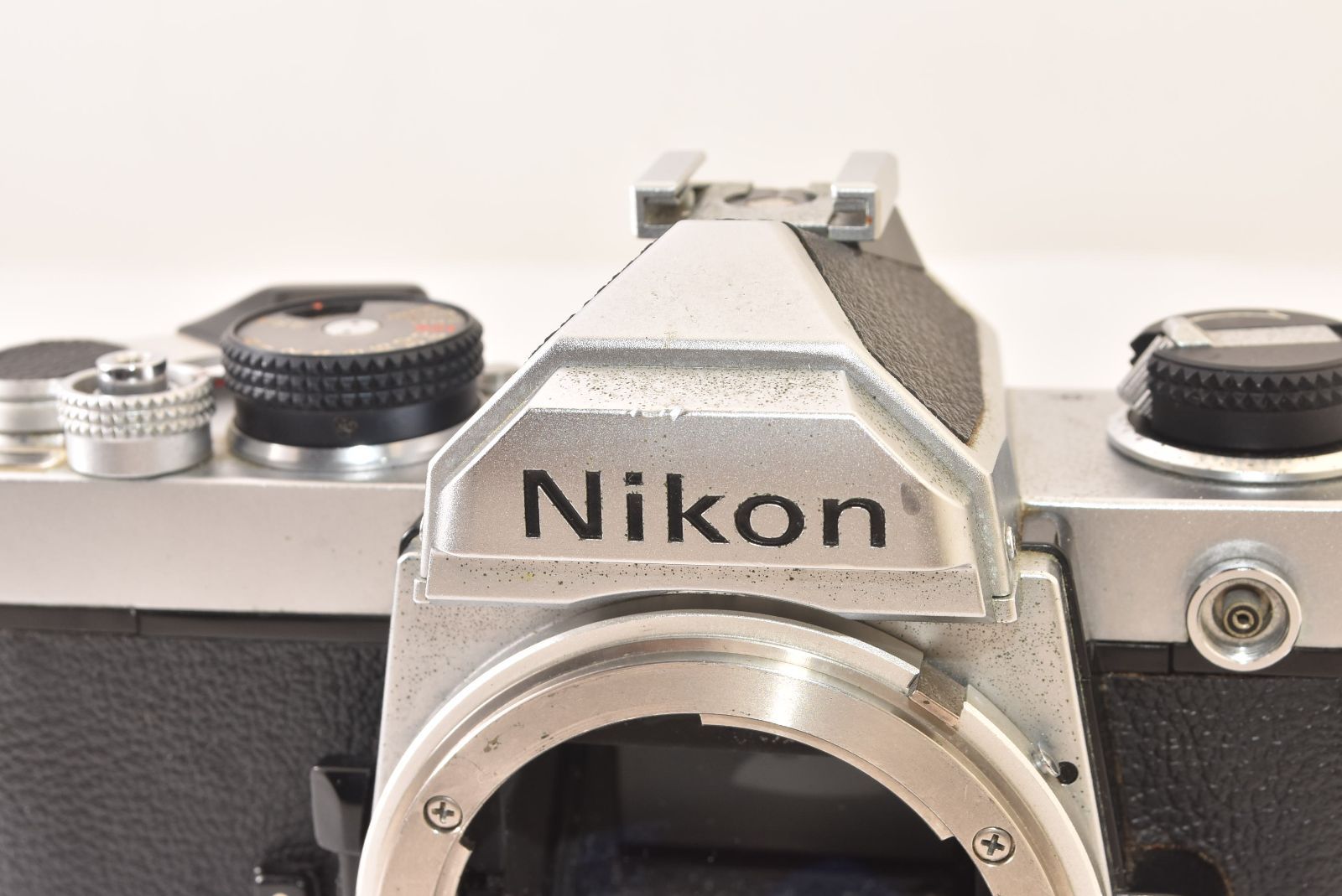 Nikon ニコン FM ボディ シルバー フィルム一眼レフカメラ J2602012