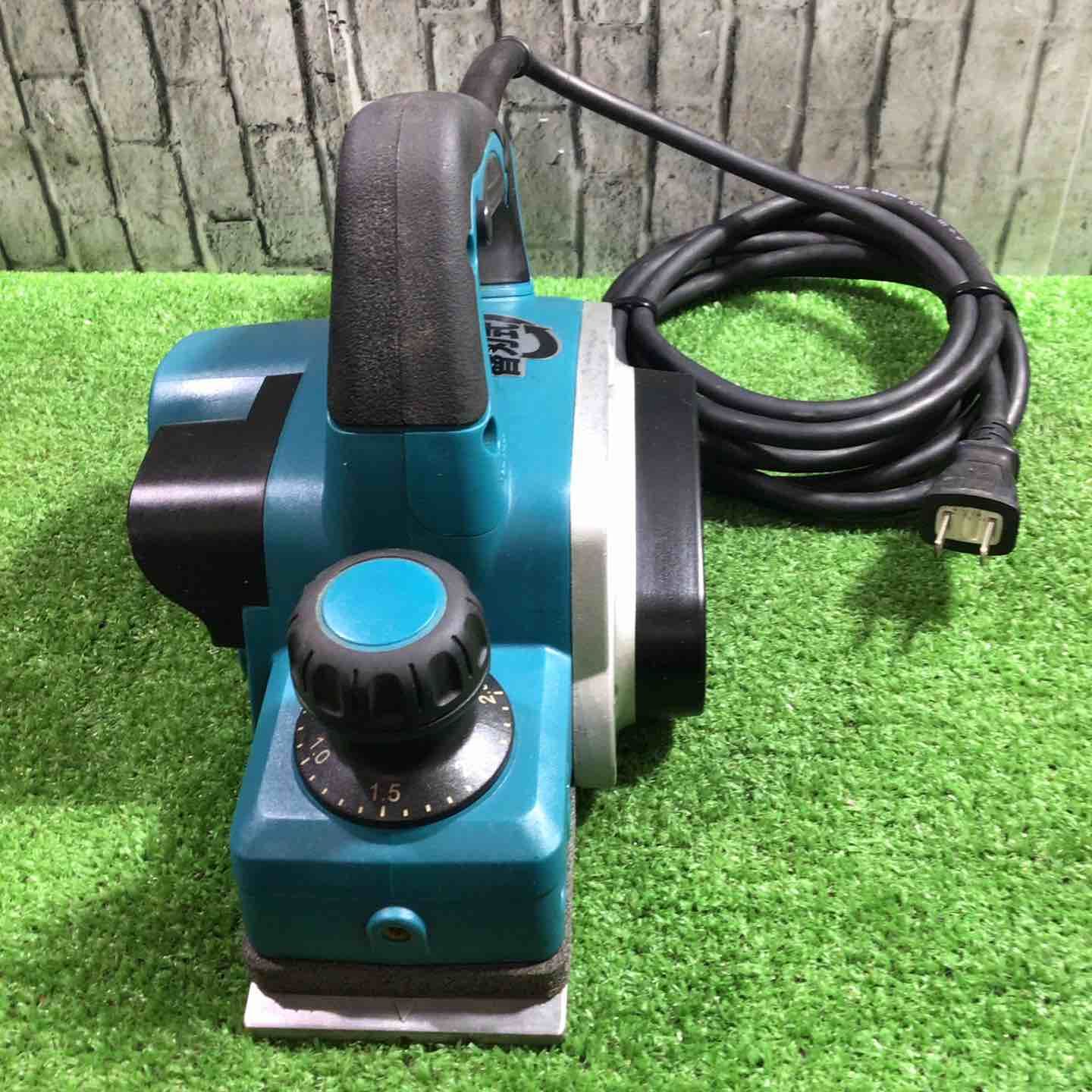が*ん様 Makita マキタ 電気カンナ KP0800A ☆マキタ(makita) 電気