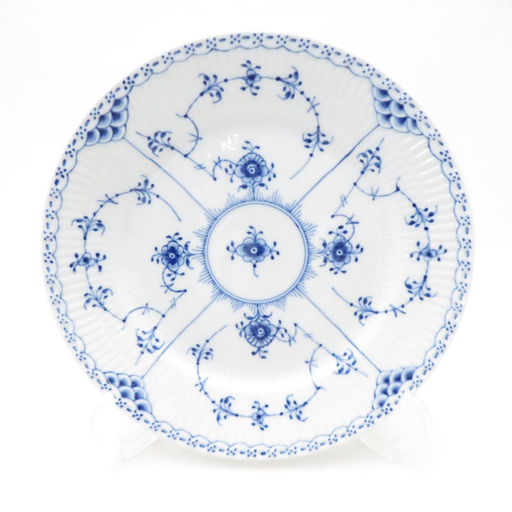 ROYAL ロイヤルコペンハーゲン ブルーフルーテッドハーフレース 中皿 ペア 19 cmプレート