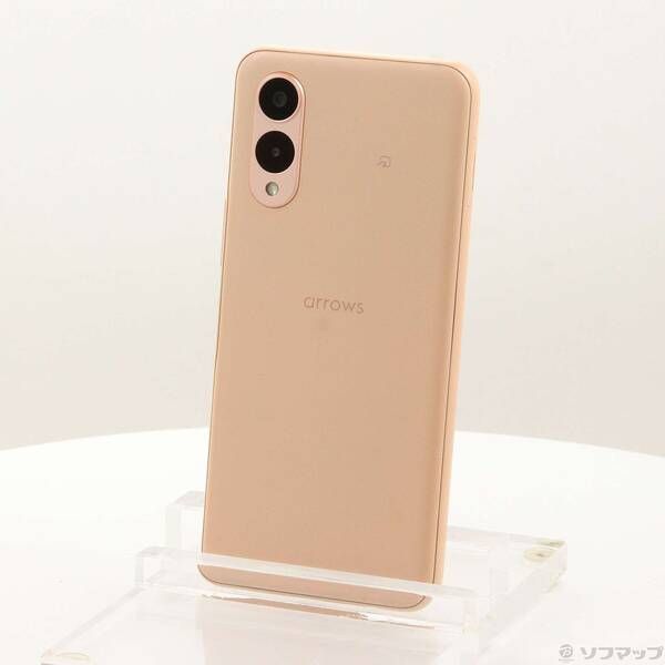 ソフマップ 〔中古品〕 arrows We2 64GB ライトオレンジ FCG02 au SIM