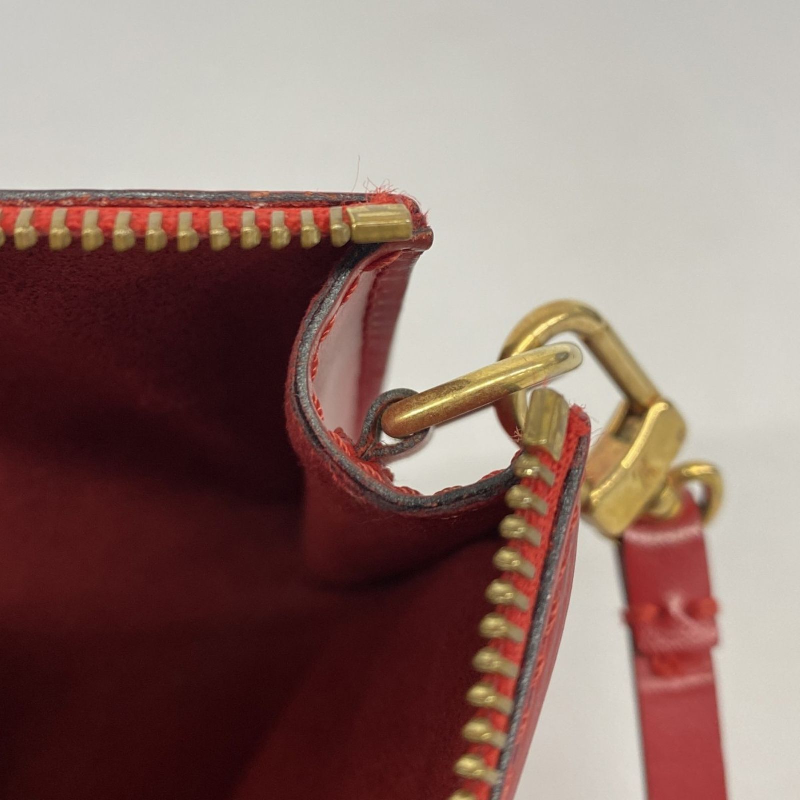 ルイ・ヴィトン(Louis Vuitton) ルイ・ヴィトン バッグ・ポーチ エピ 