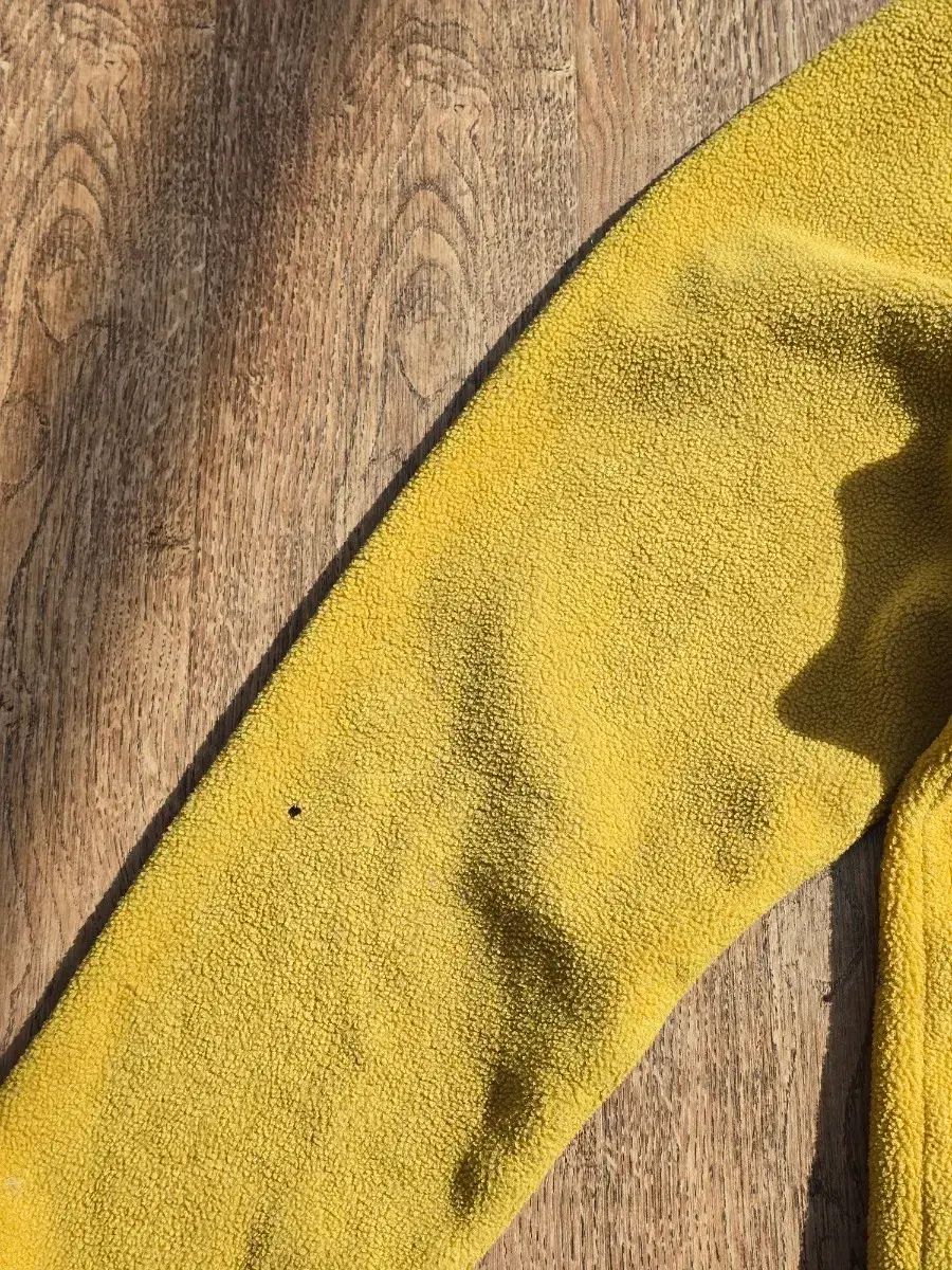 Synchilla スナップT