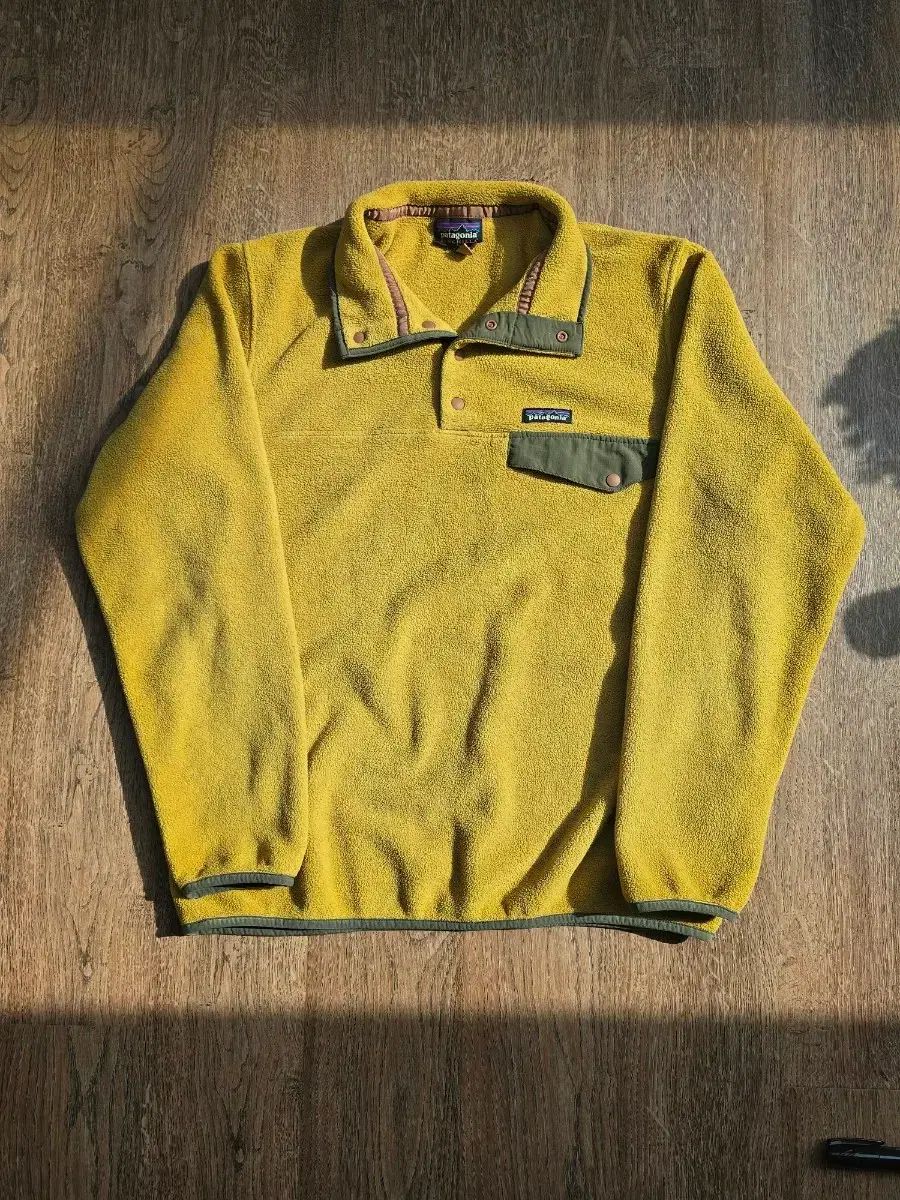 パタゴニア Synchilla スナップT マスタード オリーブ L