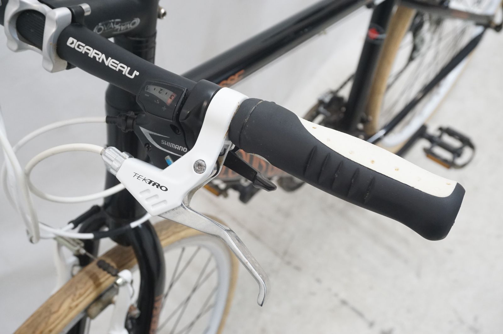 LOUIS GARNEAU 「ルイガノ」 CHASSE 2011年モデル クロスバイク