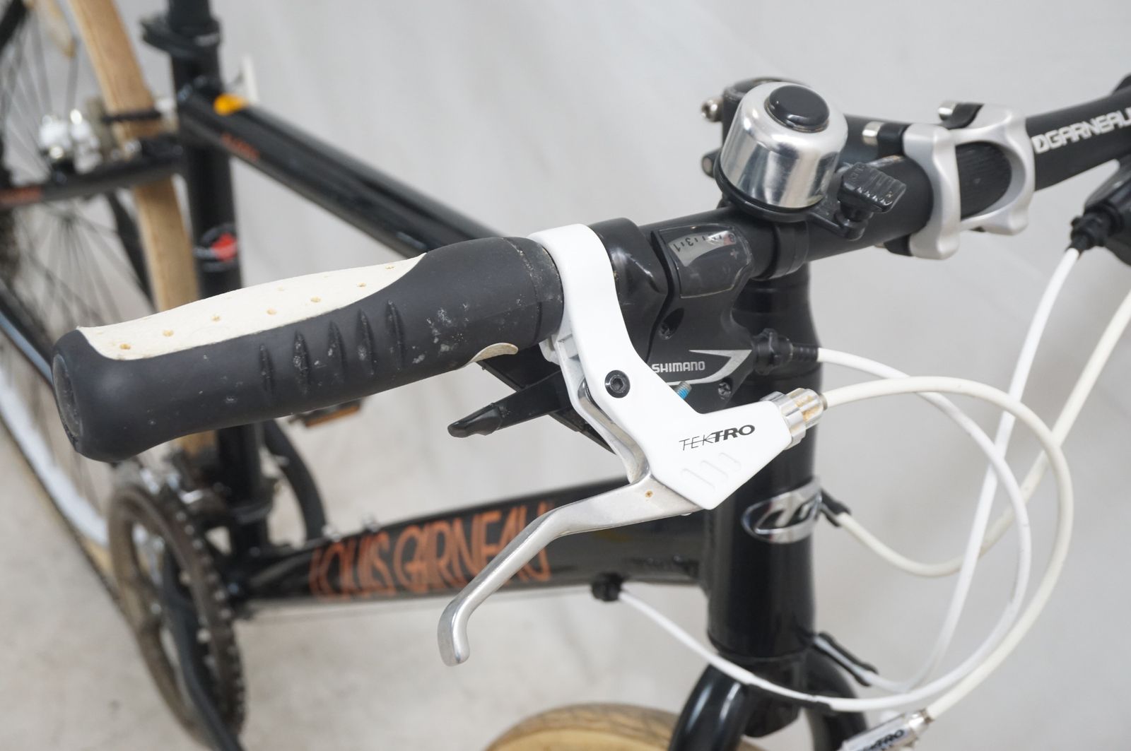 LOUIS GARNEAU 「ルイガノ」 CHASSE 2011年モデル クロスバイク LOUIS GARNEAU 「ルイガノ」 CHASSE 2011年モデル クロスバイク