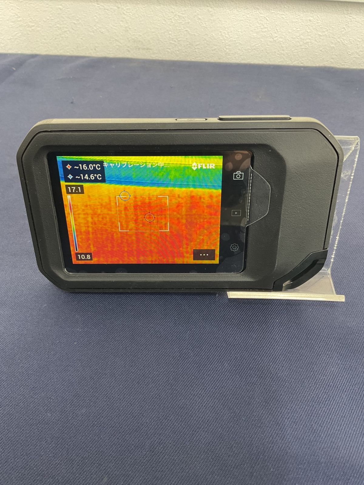 サーモカメラ FLIR C 5