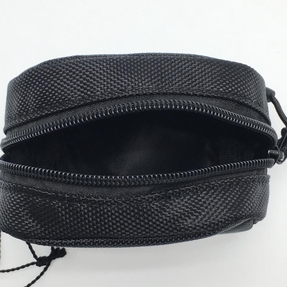 ウノピゥウノウグァーレトレ ボールポーチ