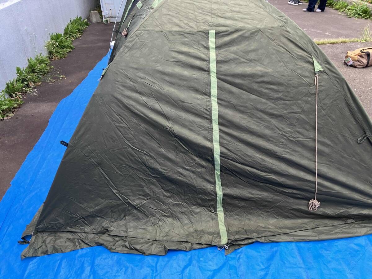 neos PANELダブルリビングドーム