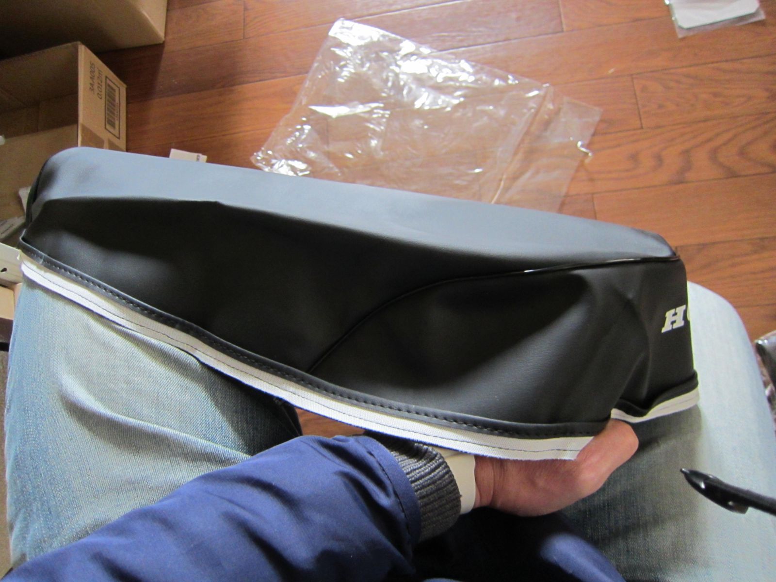 ☆ホンダ 初期型 シャリーCF50 CF70 シート黒カバー 新品 社外 - メルカリ