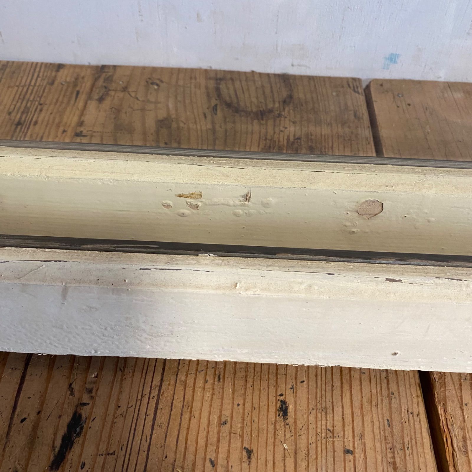 シャビー ホワイト