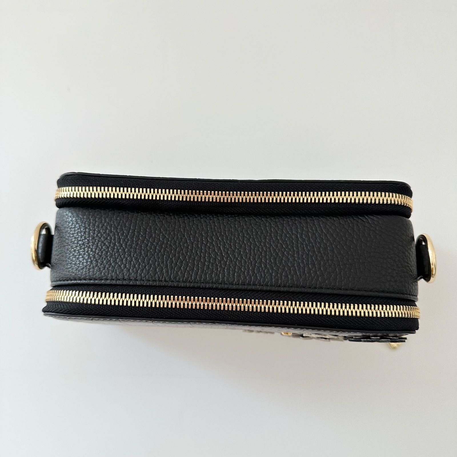 レザージュエルズ LEATHER JEWELS クロコ型押し マルチポシェット 
