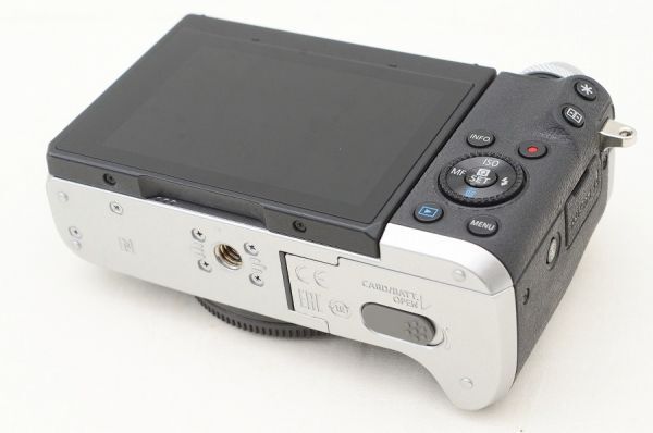 2026/3/22 ☆美品☆ Canon キャノン EOS M6 EF-M 15-45 IS STM レンズ
