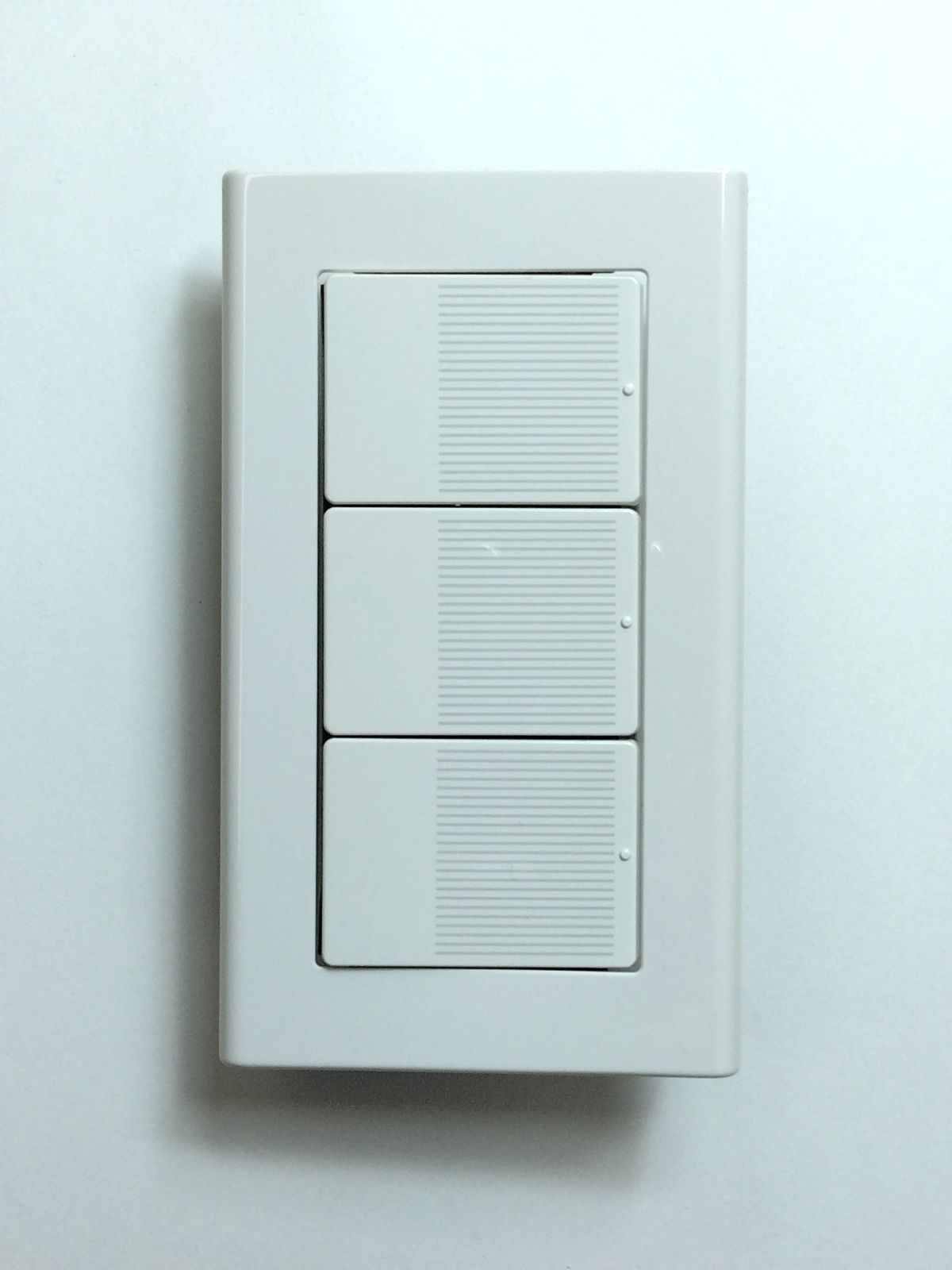 パナソニック 埋込スイッチB 片切 ハンドルネーム無し 簡易耐火スクエアプレート付 セット