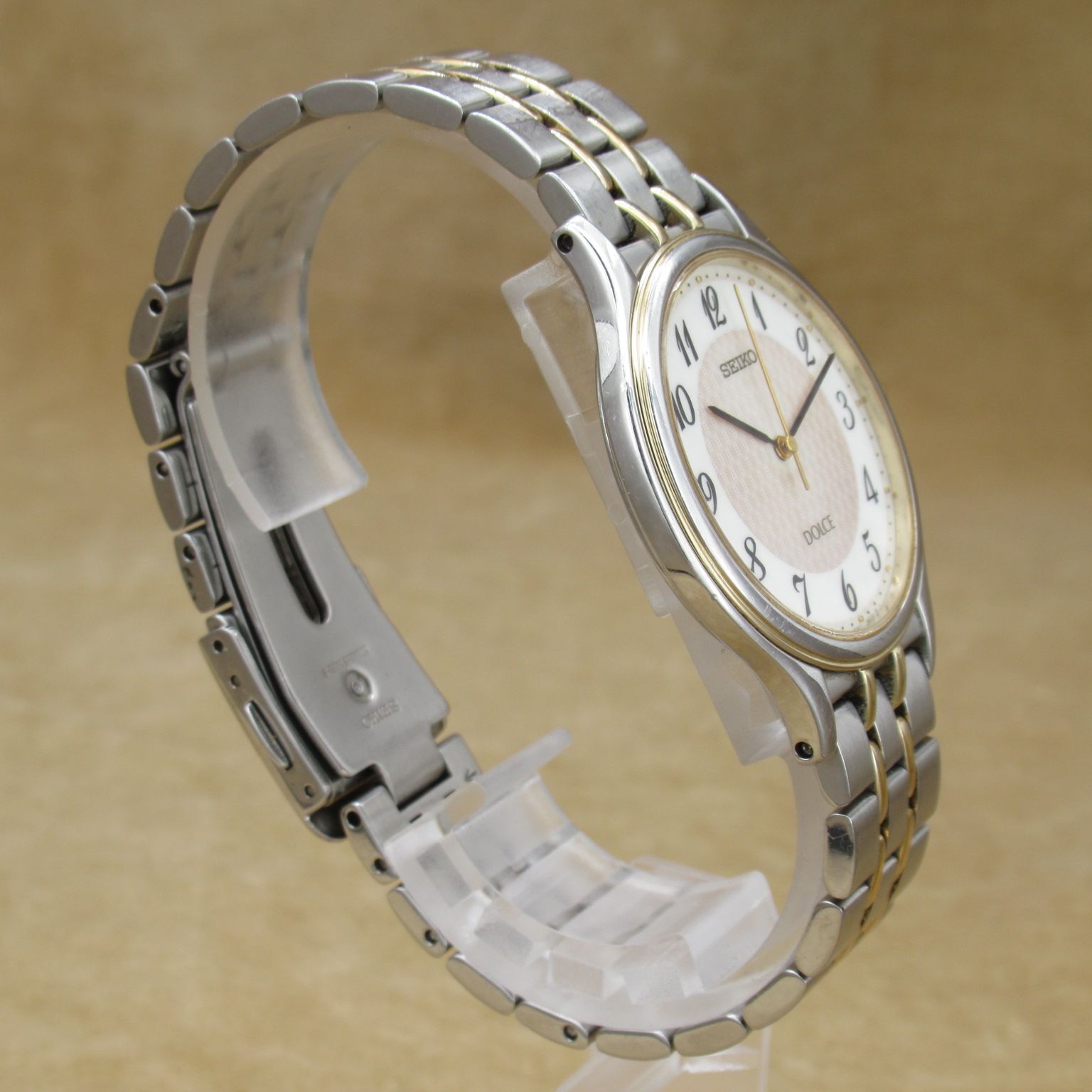 SEIKO DOLCE 8J41-8000 セイコー ドルチェ ブルズアイ ユニセックス 