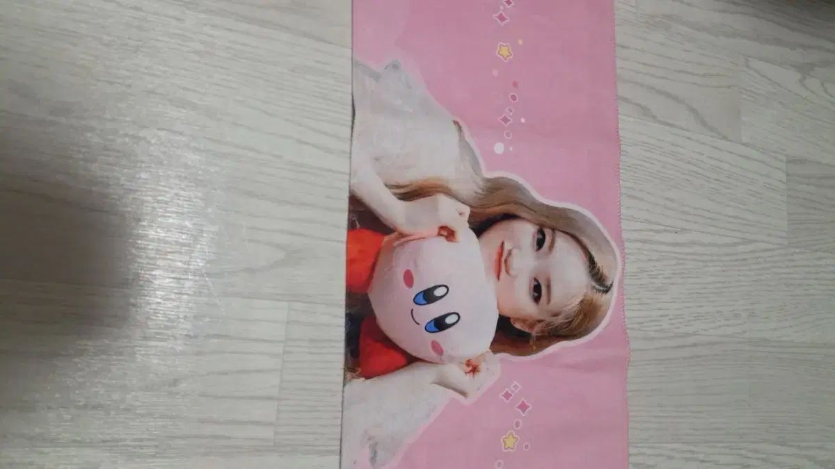 今月の少女(LOONA) ゴー スローガン LOONA (今月の少女) Lyrics (Paint