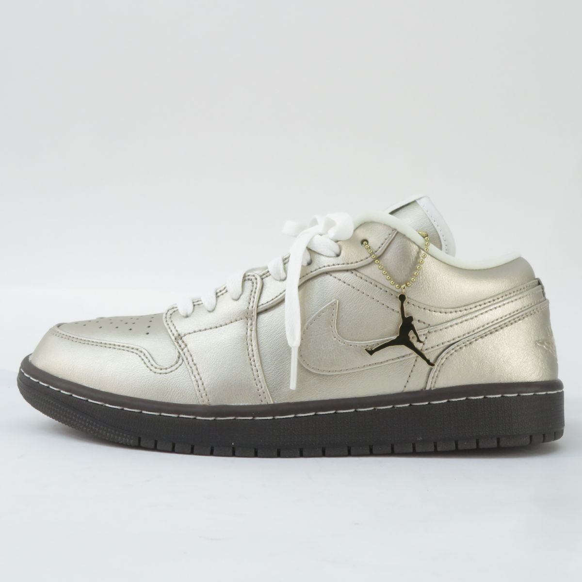 未使用】NIKE ナイキ WMNS AIR JORDAN 1 LOW SE ウィメンズ エア 