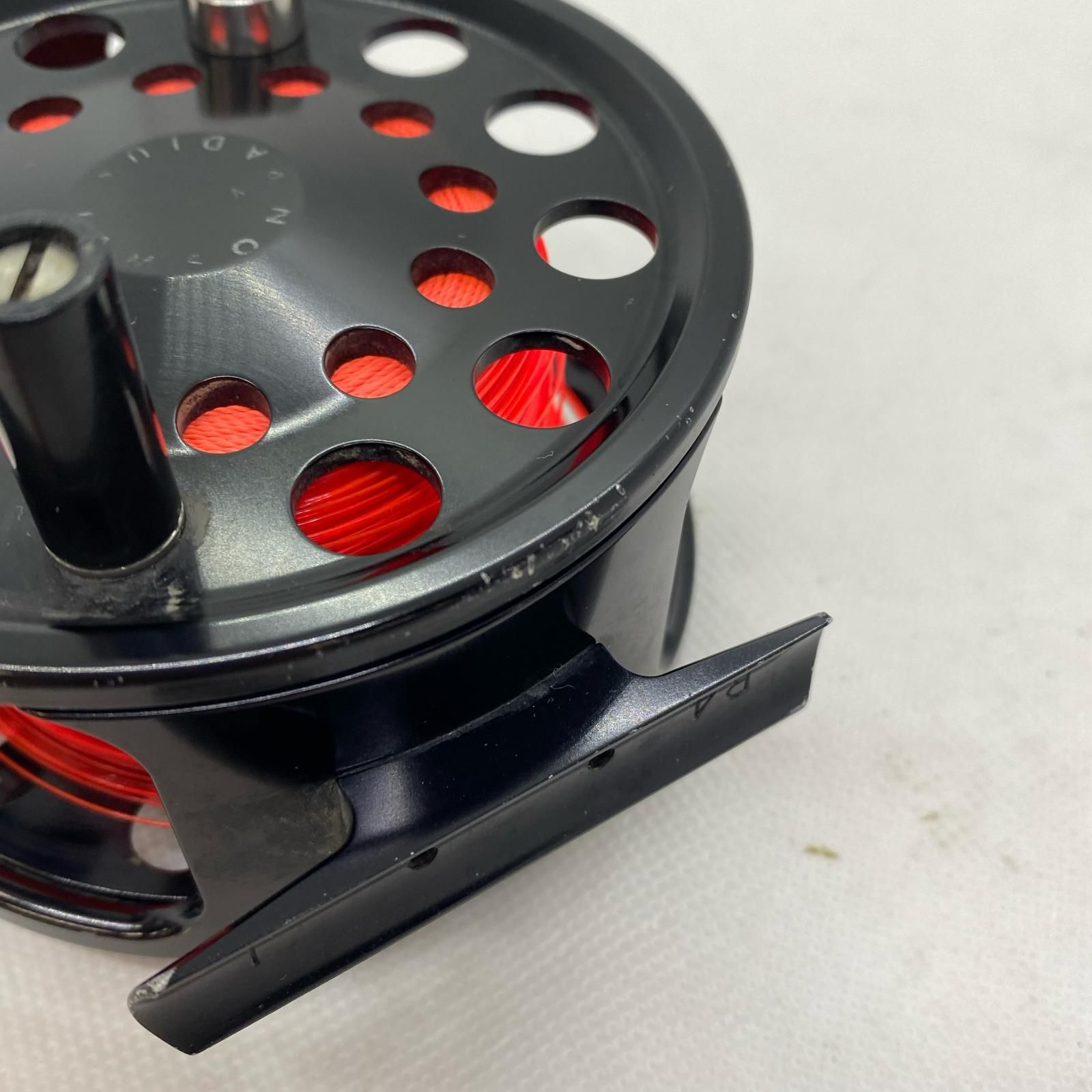  ΨΨLAMSON フライリール RADIUS フライリール リール