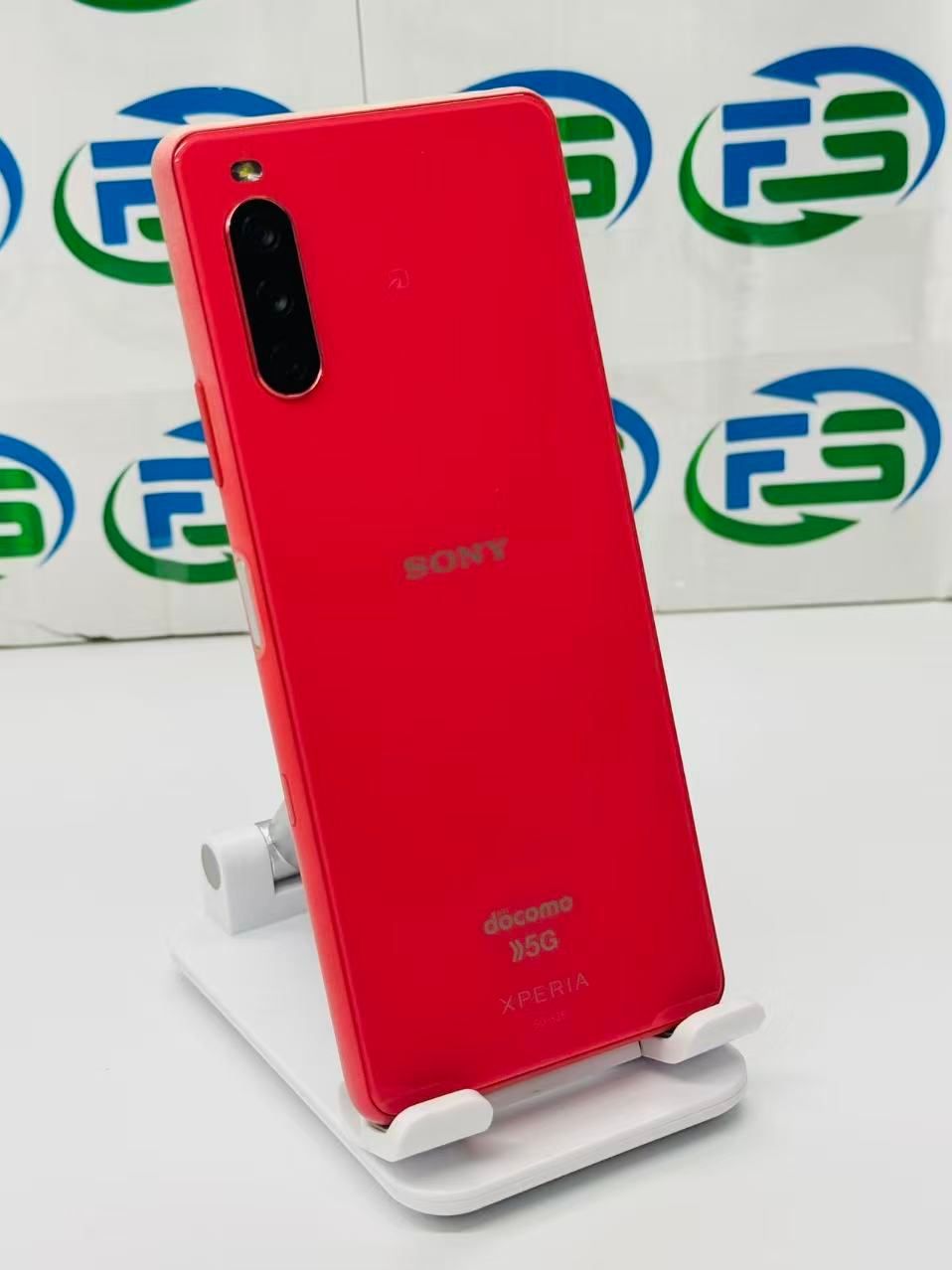スマートフォン xperiaピンク SONY Xperia XZ F8332 本体のみ箱付き