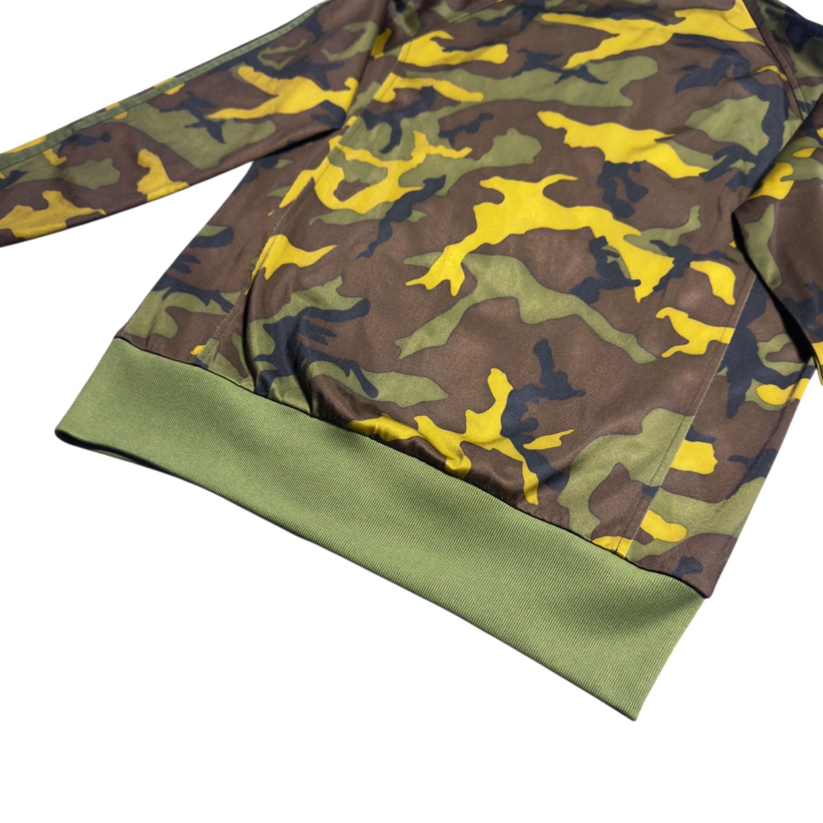 美品・希少】adidas × Jeremy Scott カモフラ フリル トラック